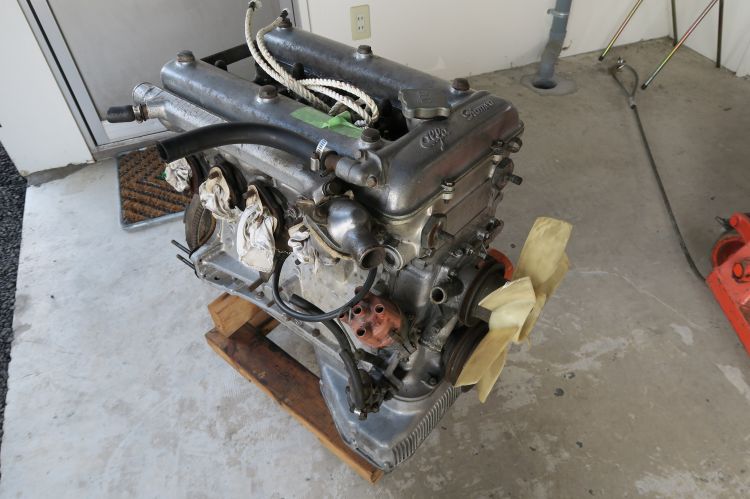 アルファロメオ 2000ベルリーナ エンジンのメイン画像