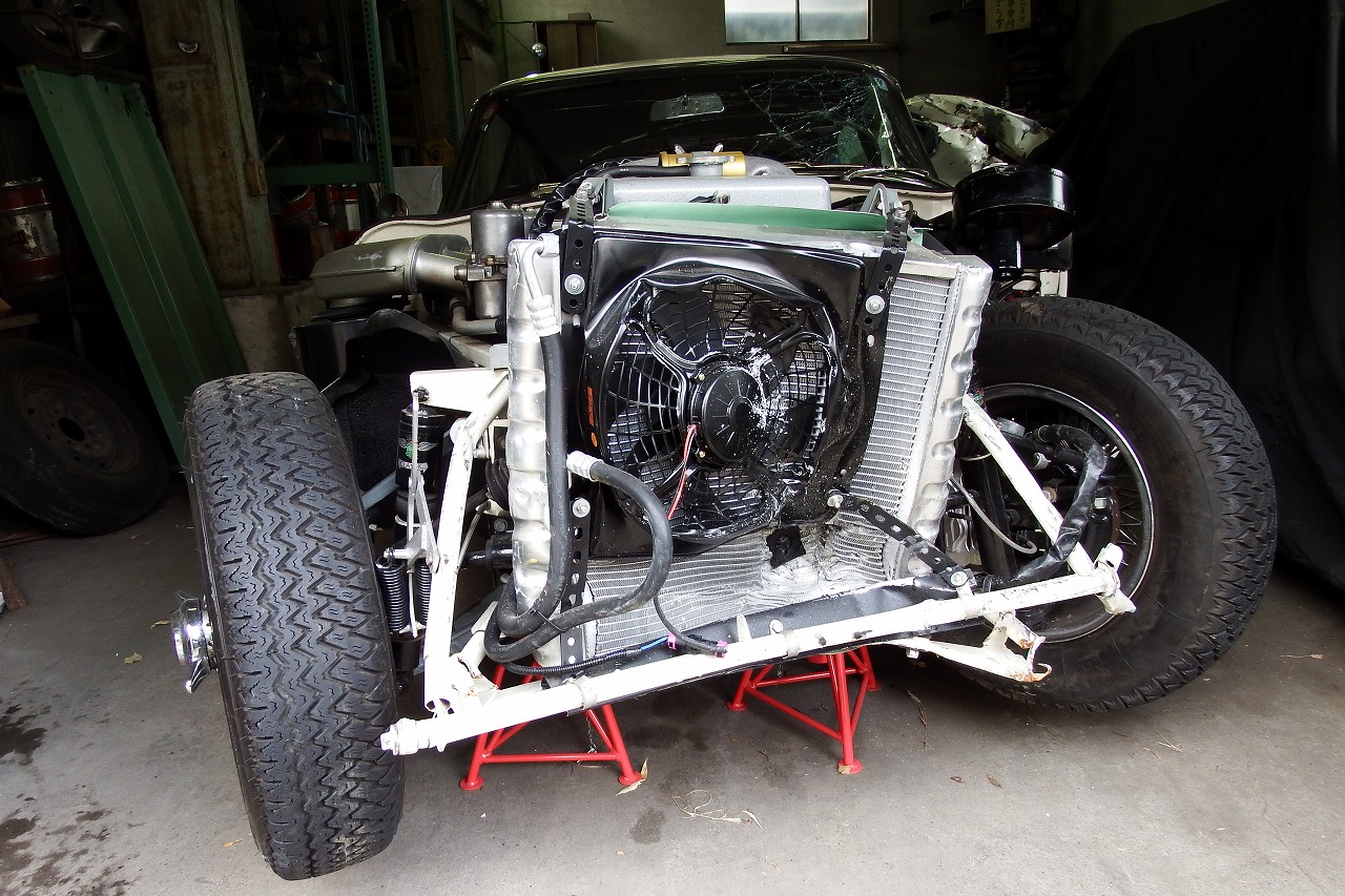 フレームが大きく歪んでいます